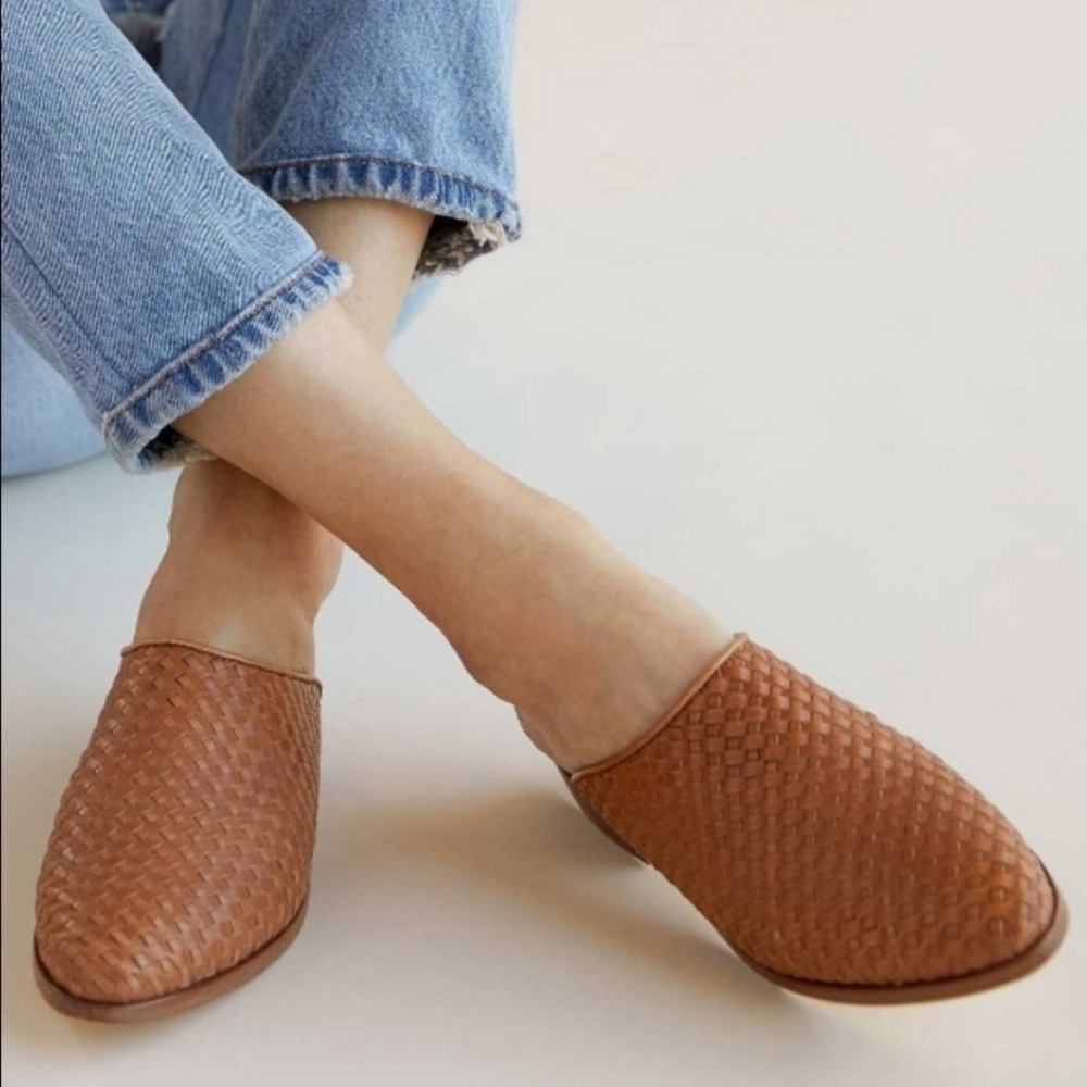 Nisolo Ama Woven Leather Slip On Mules